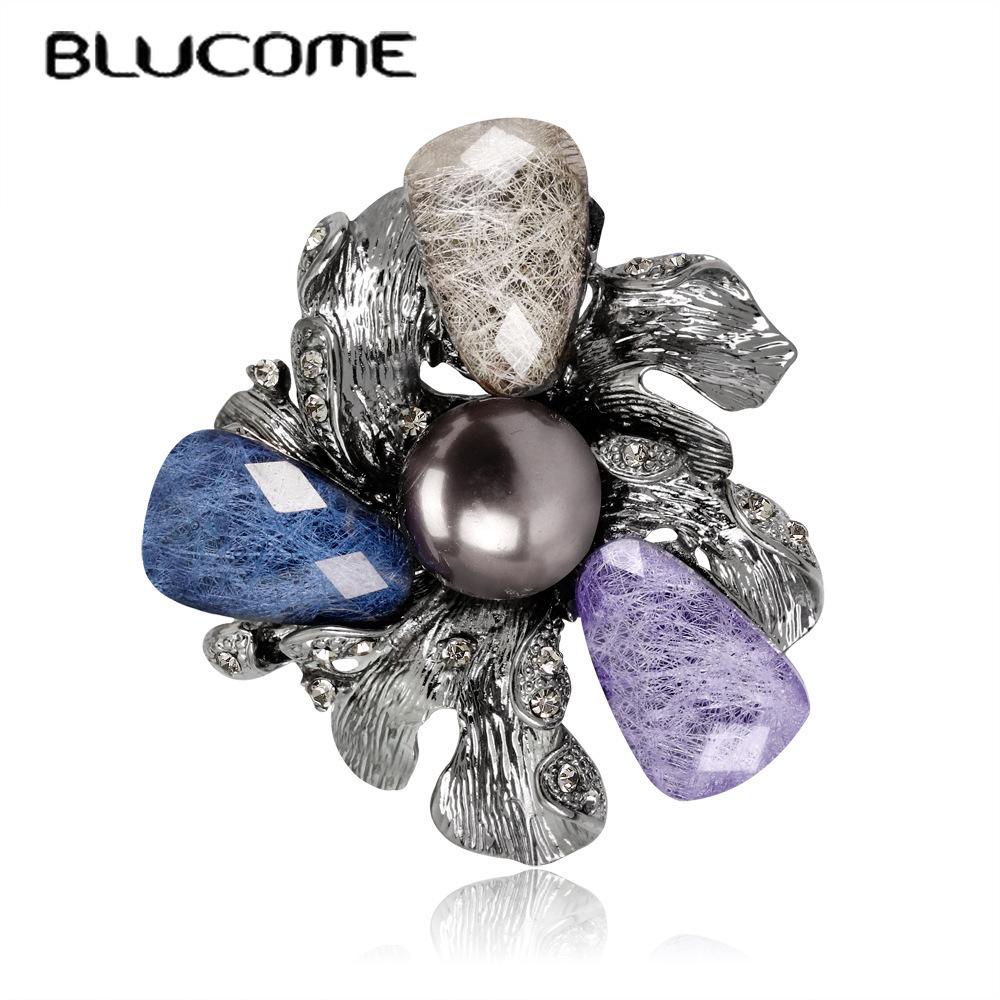Blucome Vintage Flower Brooch Pins Women’s Brooch for Coat Suit Laple Pins New Year Gift