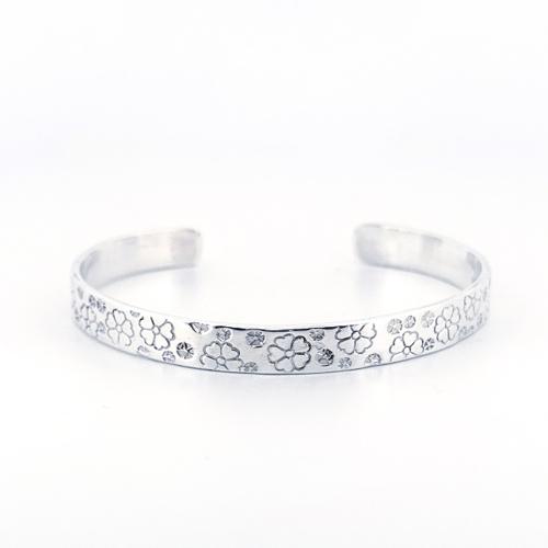 Helldorado Flower Stamp Bracelet