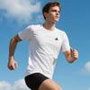 adidas Классическая быстросохнущая футболка с тремя полосками Легкий дышащий фитнес-топ Круглый вырез Короткий рукав Мужские топы Белый KC3740
