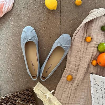 Корейская версия 2025 года, новые замшевые туфли с бантом и мелким горлом, повседневные ленивые феи, одинарные женские балетки на плоской подошве, французские балетки