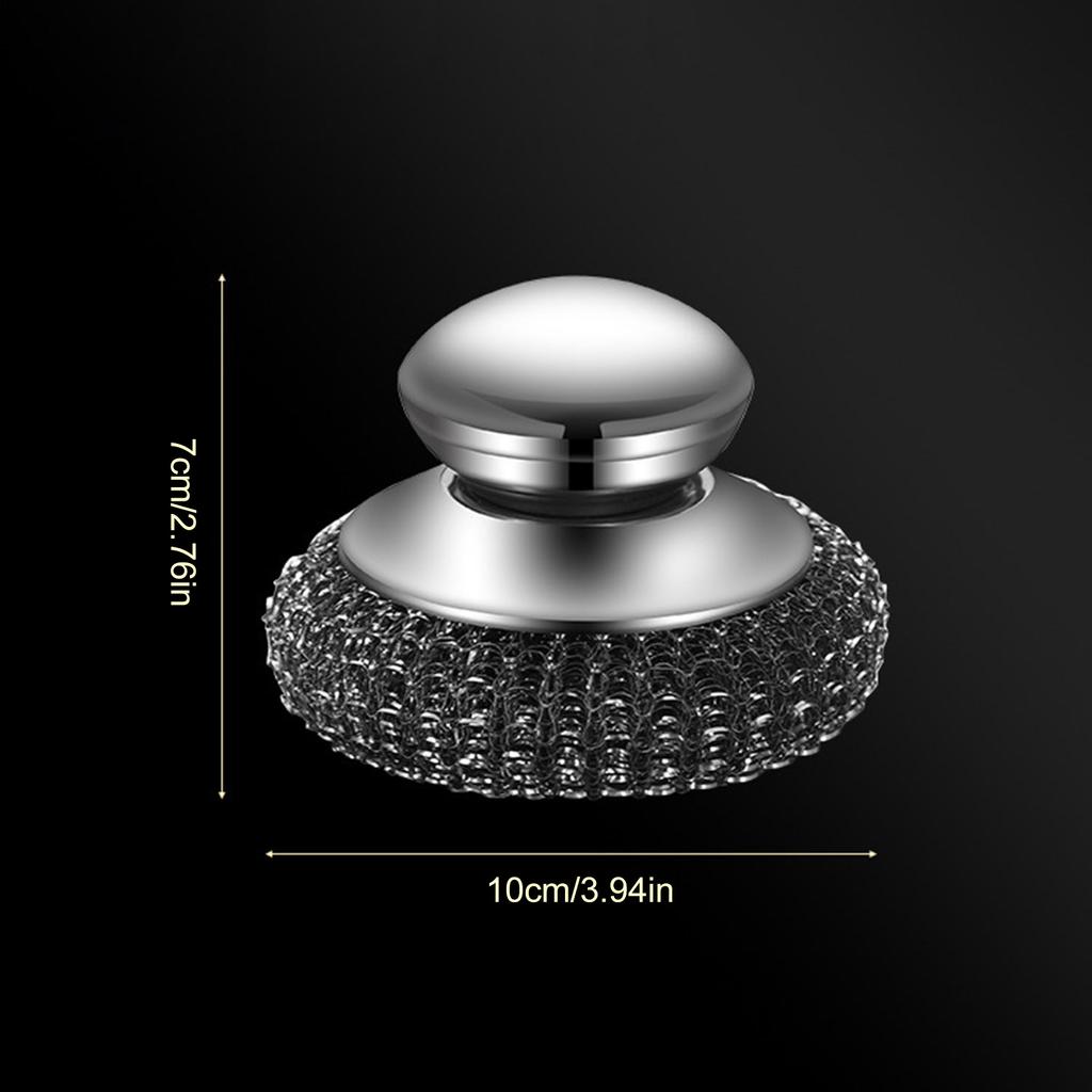 Прочная стальная мочалка с ручкой для эффективной очистки кухни от стойких загрязнений на различных поверхностях.