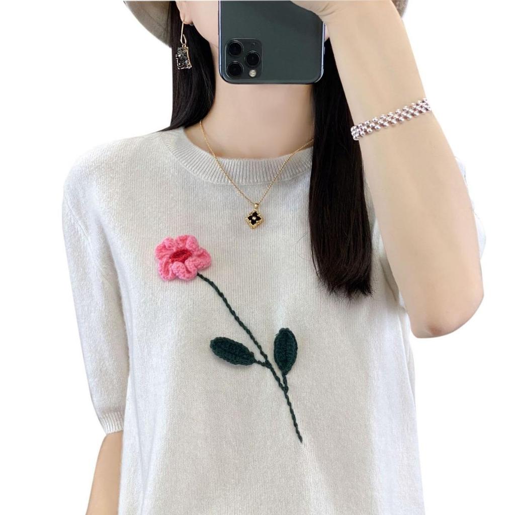 Soft Embroidered Floral Wool Sweater: Short-Sleeve Round Neck Women's Top