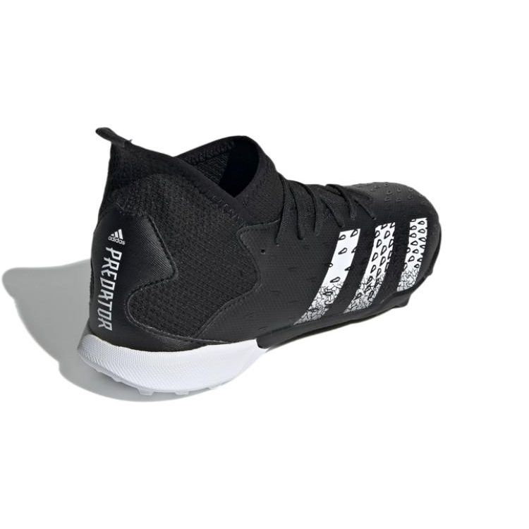 adidas Predator Freak.3 TF J Demonscale - Детские кроссовки черно-белые Core-Black Cloud-White FY1039