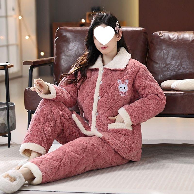 Пижама женская трехслойная утолщенная и милая зимняя можно носить больших размеров теплая стеганая домашняя одежда