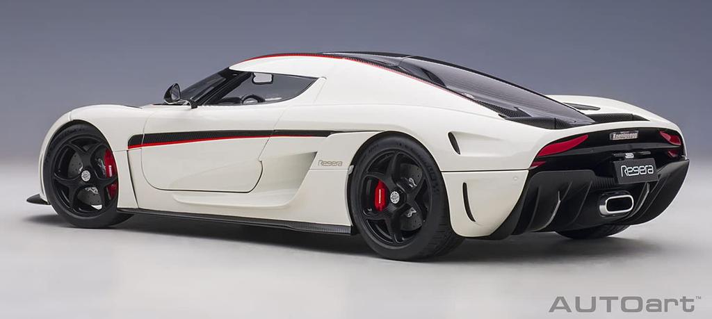 AUTOart 1/18 Scale Koenigsegg Regera White/Carbon Black/Red Finished Model 79027