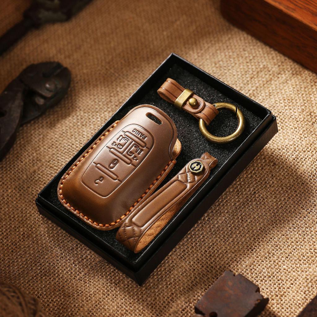 Genuine Leather Retro Key Cover for Chrysler 300C - Handmade Protective Shell with Buckle