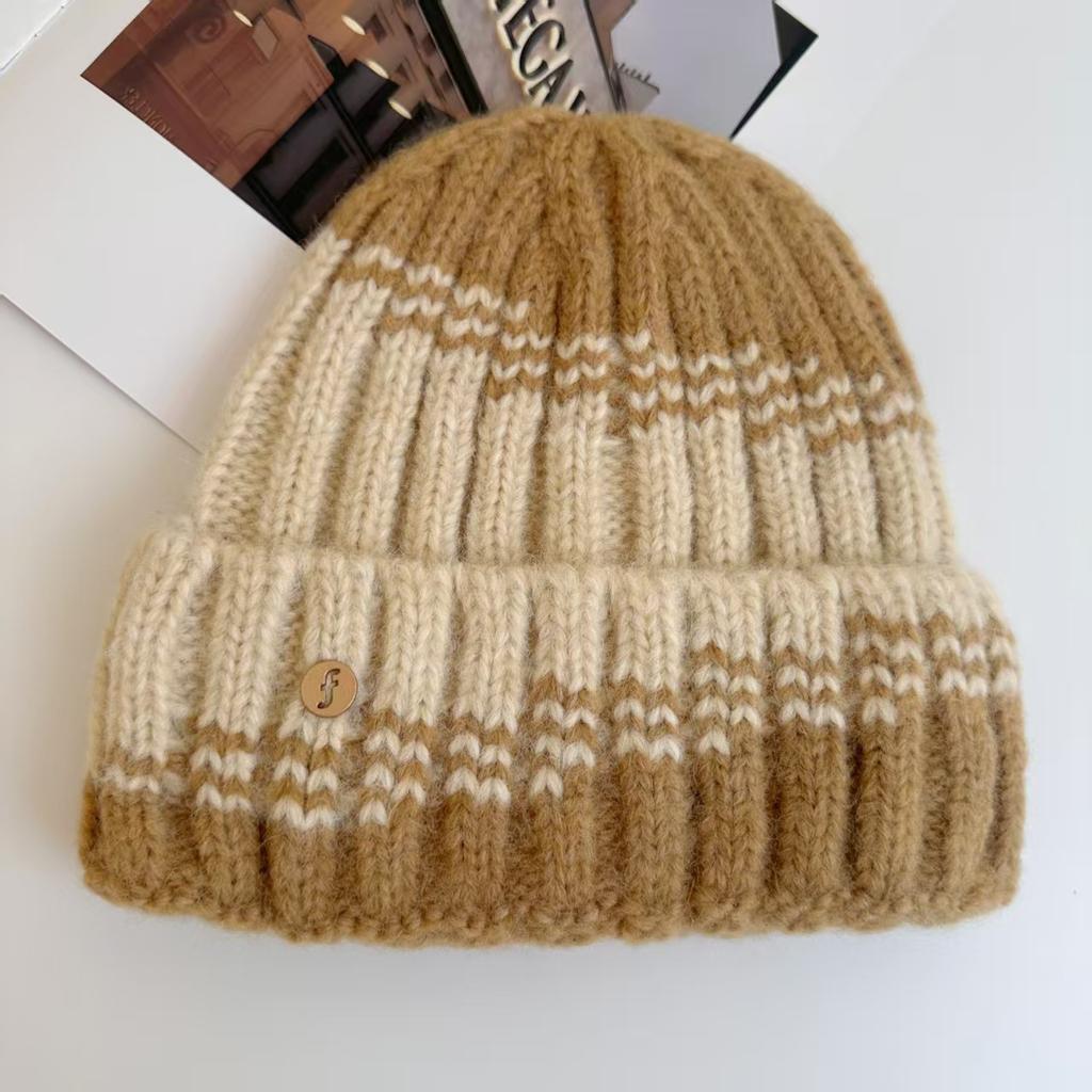 Ear protector warm new knitted hat trendy girl color matching street autumn and winter wool hat versatile face small cold hat