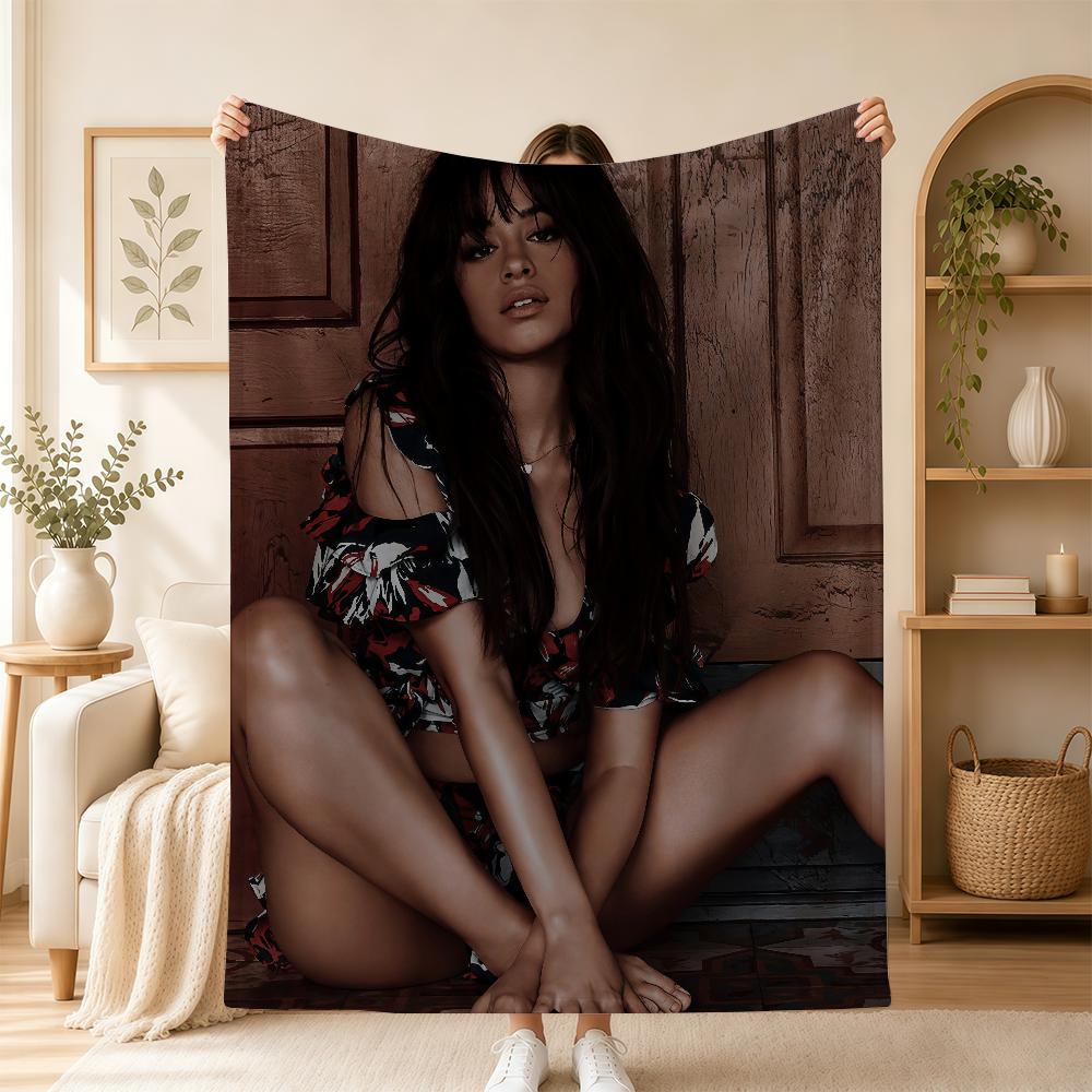 Плед singer C-Camila C-Cabello для мягкого тепла на колени для спальни, гостиной, кровати, дивана, кемпинга, пикника, офиса. Подарок