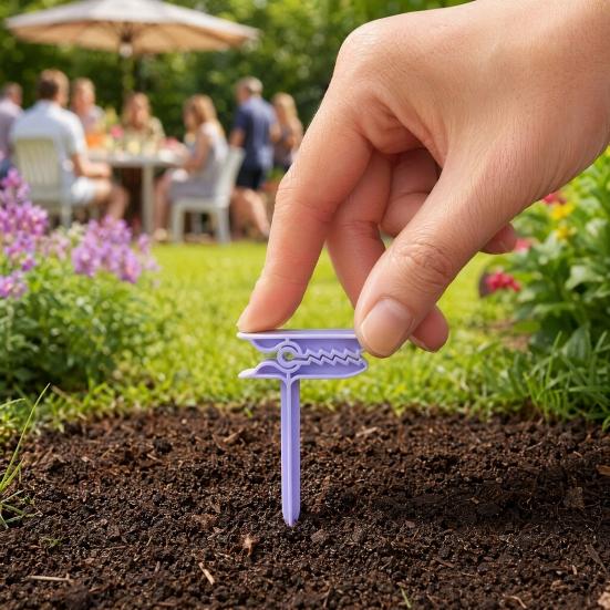 4Pcs Beach Towel Fixing Clip Stake, Windproof Outdoor Picnic Blanket Sand Spikes, Portable Blanket Holder Picnic Mat Clamps