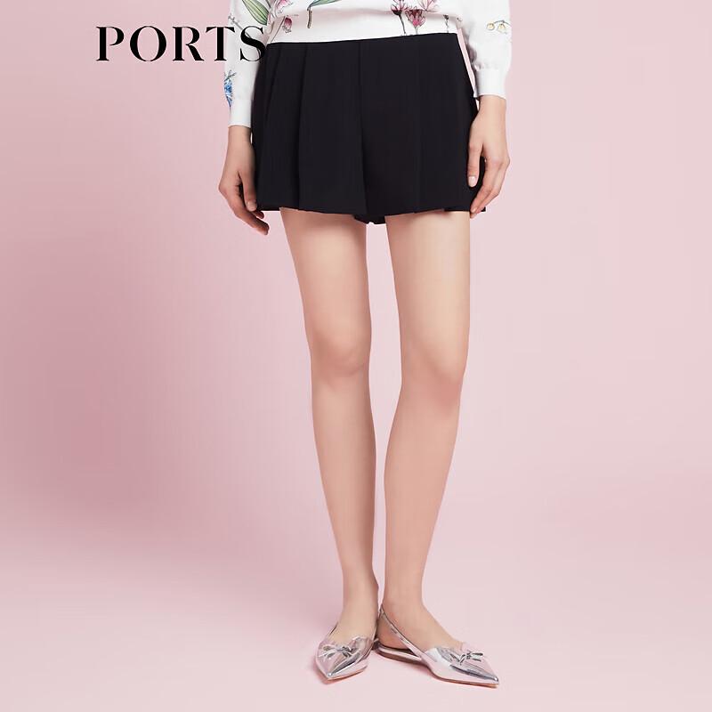 PORTS Women's Pleated Loose Wide-Leg Shorts