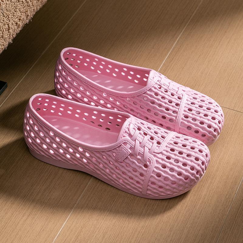 Летние сандалии с вырезами, дышащие, на толстой подошве, для женщин, и повседневные пляжные шлепанцы на мягкой подошве для женщин