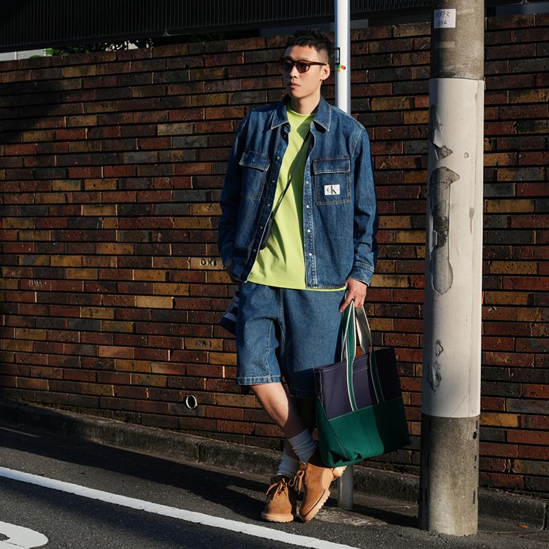 Calvin Klein Minimalist Pocket Distressed Loose Denim Long Sleeve Shirt Men Shirts Denim-Blue J325558