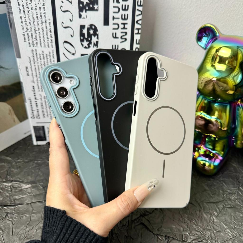 Soft and Thin Circles Are Suitable for Samsung S25 Ultra Skin Sensitive Magnetic Phone Case A56 Simple PC Color Matching A55 Protective Case