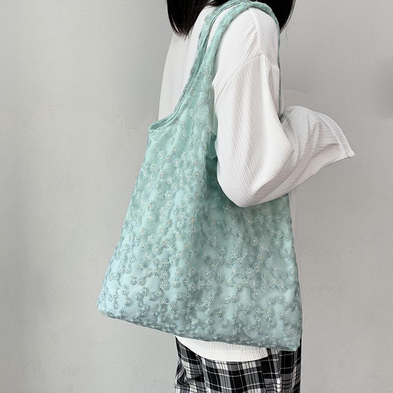 Сумка через плечо из холста с китайской вышивкой и рисунком цветущей вишни