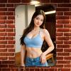 HD Жестяная табличка Винтажная Фитнес Азиатская Девушка в Синем Спортивном Бюстгальтере Джинсовых Шортах Металлическое Настенное Искусство Ретро Декор для Дома Спортзала Бара