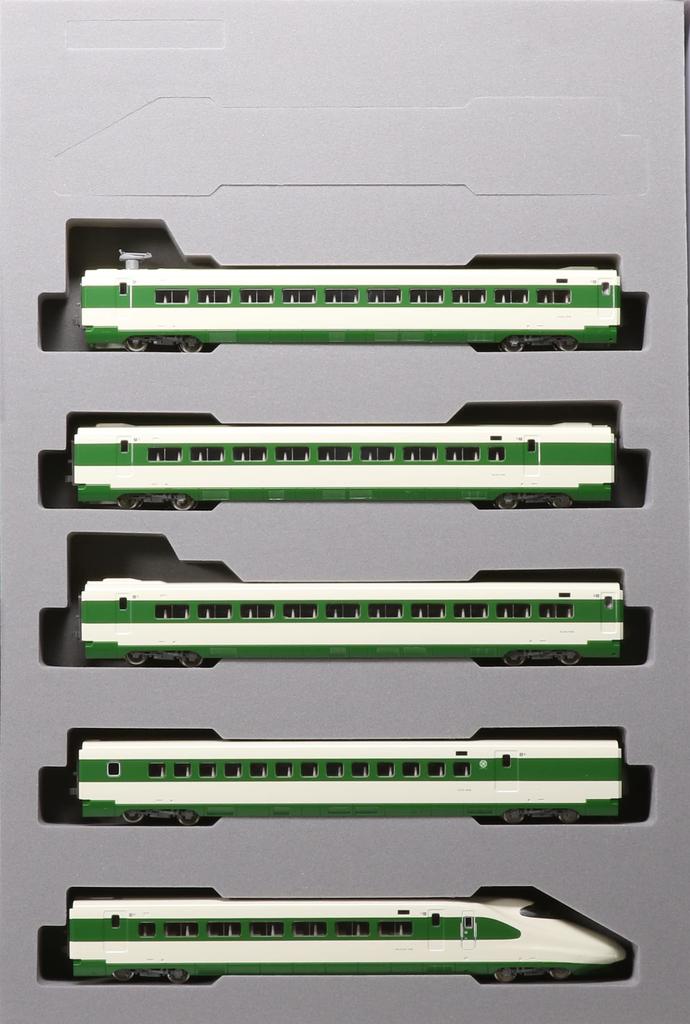 KATO N Gauge E2 Series 1000 Series Shinkansen 200 Series Color Set Project Railway Model Train 10-car [Special Product] 10-1807