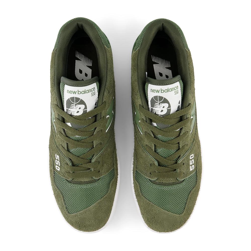 Sneakers New Balance green BB550