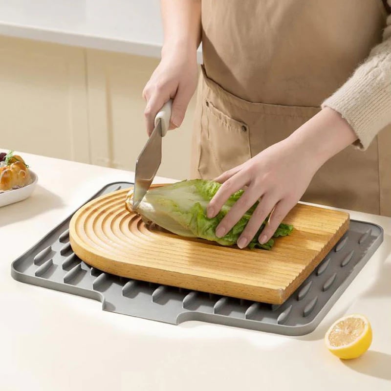 No Spill Silicone Worktop Saver Heat Resistant Non-Slip Kitchen Mat Multi-Function Drainer Mat for Counter Refrigerator