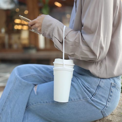 Набор из 2 силиконовых подстаканников для напитков, идеально подходит для кофе из магазина шаговой доступности, путешествий, спорта, активного отдыха, фестивалей и многого другого, включает держатель для соломинки для Co