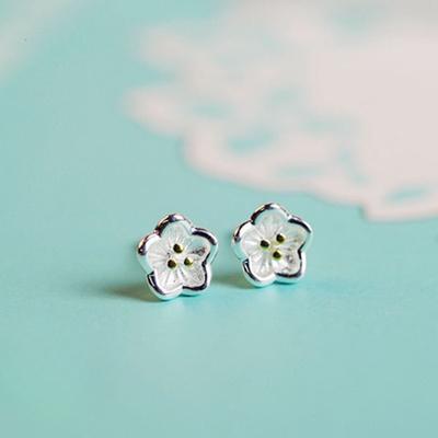 Серьги-гвоздики в форме лотоса, женская мода, темперамент, цветочные украшения для ушей, корейская версия, нишевые дизайнерские аксессуары
