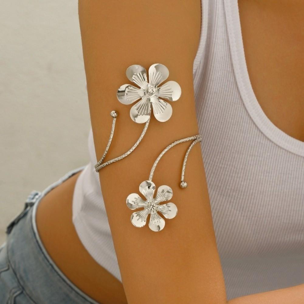 Adjustable Open Arm Bangle Bohemia Style Armband Vintage Flower Bracelet  Arm Accessories