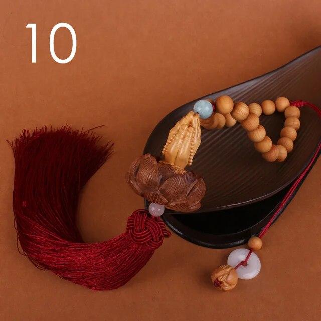 Chinese Style Wooden Carved Lotus Buddha Statue Car Pendant Creative Lucky Fortune Jewelry Decor Xmas Charming Car Accessories