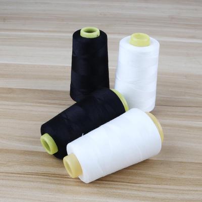 Полиэфирная нить для швейной машинки
