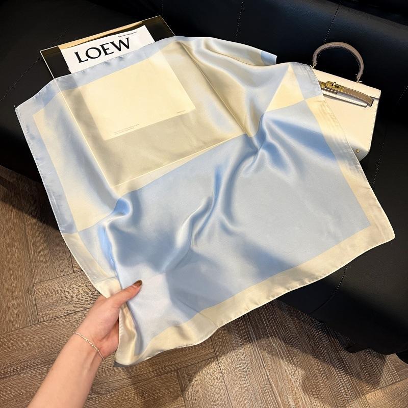 Temperament square scarf women's high-end small scarf summer neck protection scarf decoration spring and autumn versatile thin sunscreen 71 silk scarf