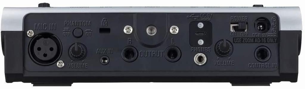 ZOOM V3 Voice Changer, Voice Effects, Game Commentary, Live Streaming, Audio Interface, Vocal Processor [3-Year Extended Warranty]