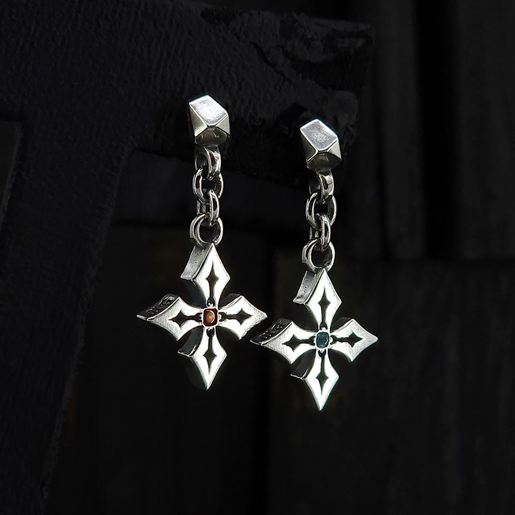 Серьги-крестики Sterlingworth Lichtb-D2 из натурального камня и серебра