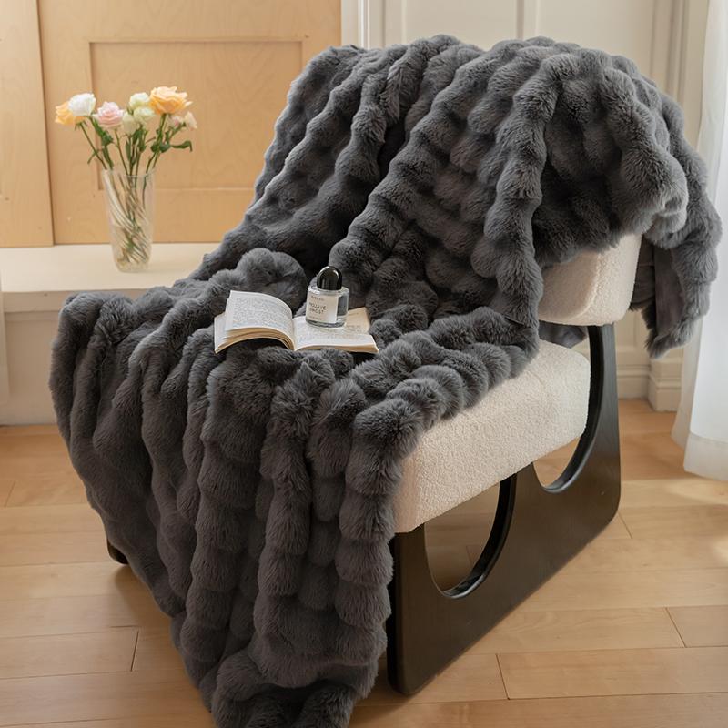 Luxury Faux Suri Fleece Fall Winter Blanket Thick Warm Multi-functional Sofa Blankets Soft Skin-friendly Comfortable Bed Blanket