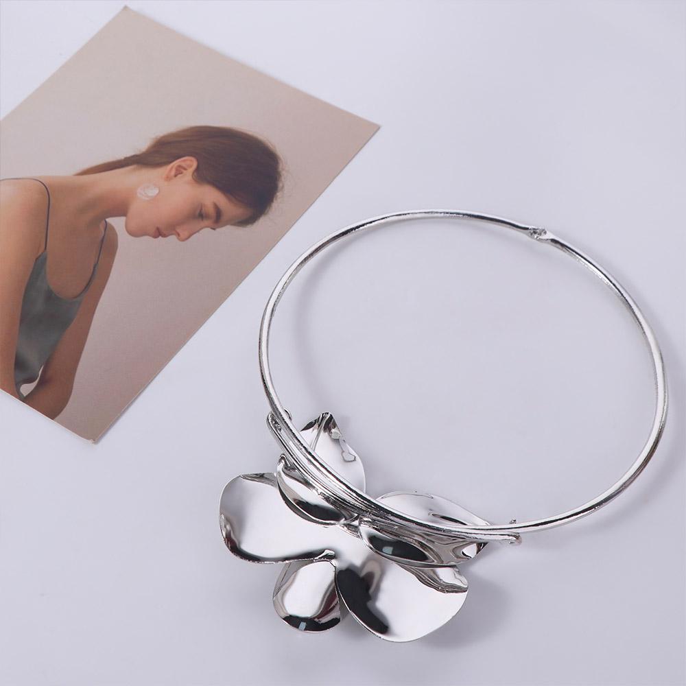 Zinc Zinc Alloy 3D Flowers Necklaces Oversize Exaggerated Choker Luxury Large Metal Flower Necklace Women