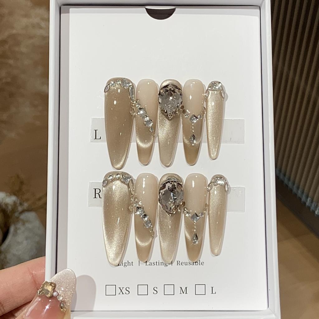 Premium Champagne Gradient Cat Eye Edge Breakfast Champagne K9 Diamond Cro