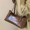 Oil Wax Leather Retro Underarm Bag Women's 2025 New High-end Niche Commuter Bag Fashion Shoulder Messenger Bag Tide