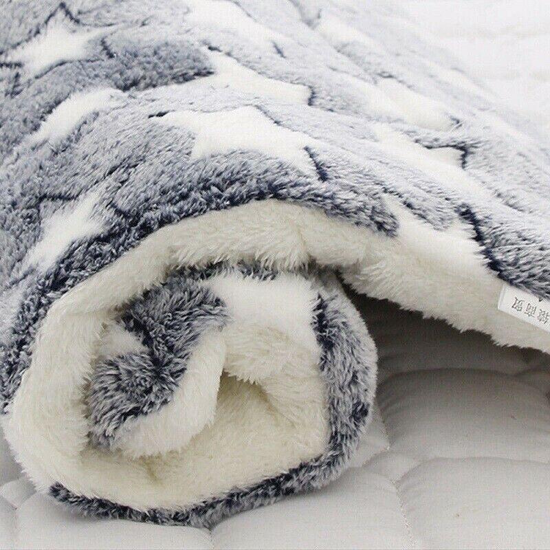 Pet Sleeping Mat Blanket Dog Cat Cushion Beds Mattres Puppy Warm Soft 3 Sizes