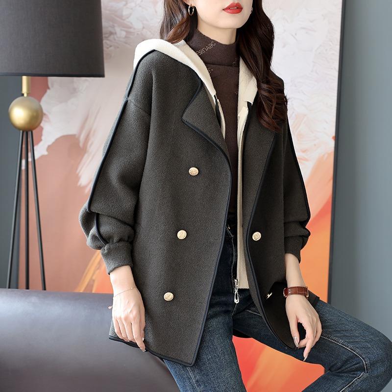С капюшоном, имитация двух частей, двубортная трикотажная куртка на осень, корейский новый стиль, свободное темпераментное шерстяное пальто для женщин