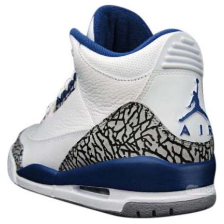 Jordan 3 Ретро True Blue 2011 136064-104