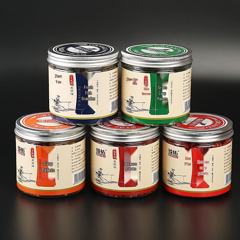 Гранулированная прикормка для рыбалки с аттрактантами