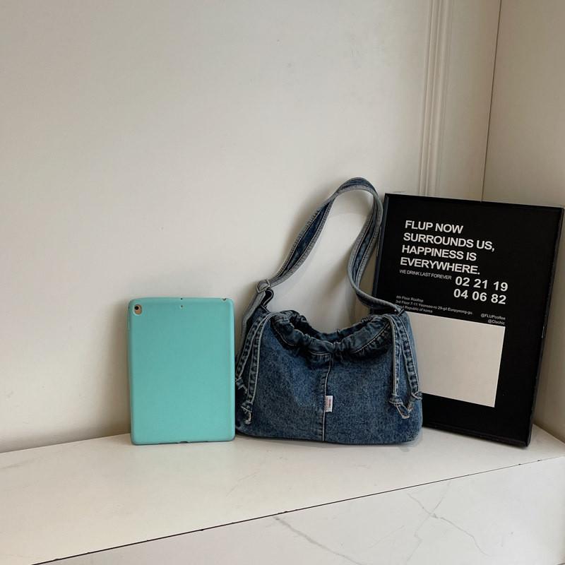 Casual Denim Crossbody Bag For Women With Drawstring Switch And Soft Material For Daily Wear