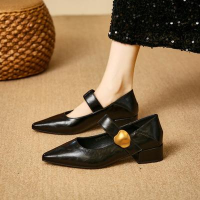 Модная женская обувь слипоны с плоским острым носком, модная женская обувь с мелким вырезом, дизайнерская элегантная повседневная обувь для осени 2024 года, новая трендовая обувь для женщин