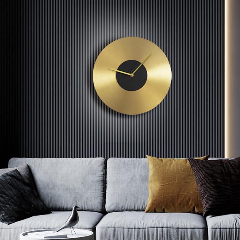 Nordic Aesthetic Metal Wall Clocks Minimalism Clock Watch for Living Room Clock Unique Modern Mechanism Silent Creative Decoration for Bedroom