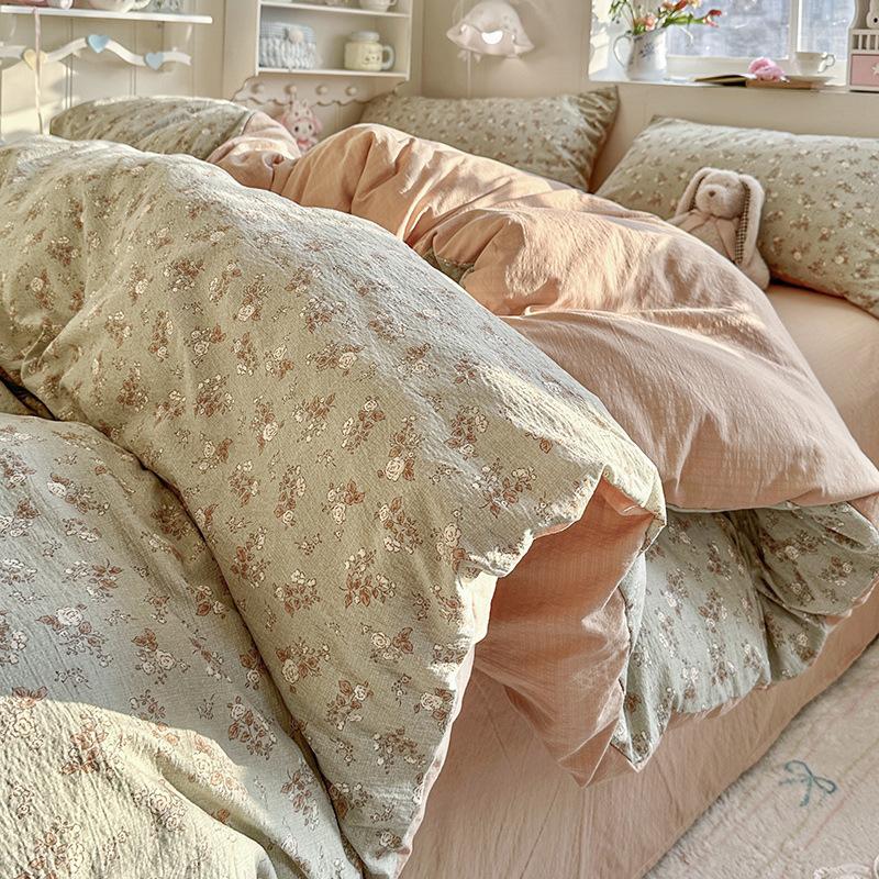 Small and fresh Class A pure cotton cloud double-layer yarn four-piece set dormitory cotton kapok bed three-piece set bed sheet quilt cover 1