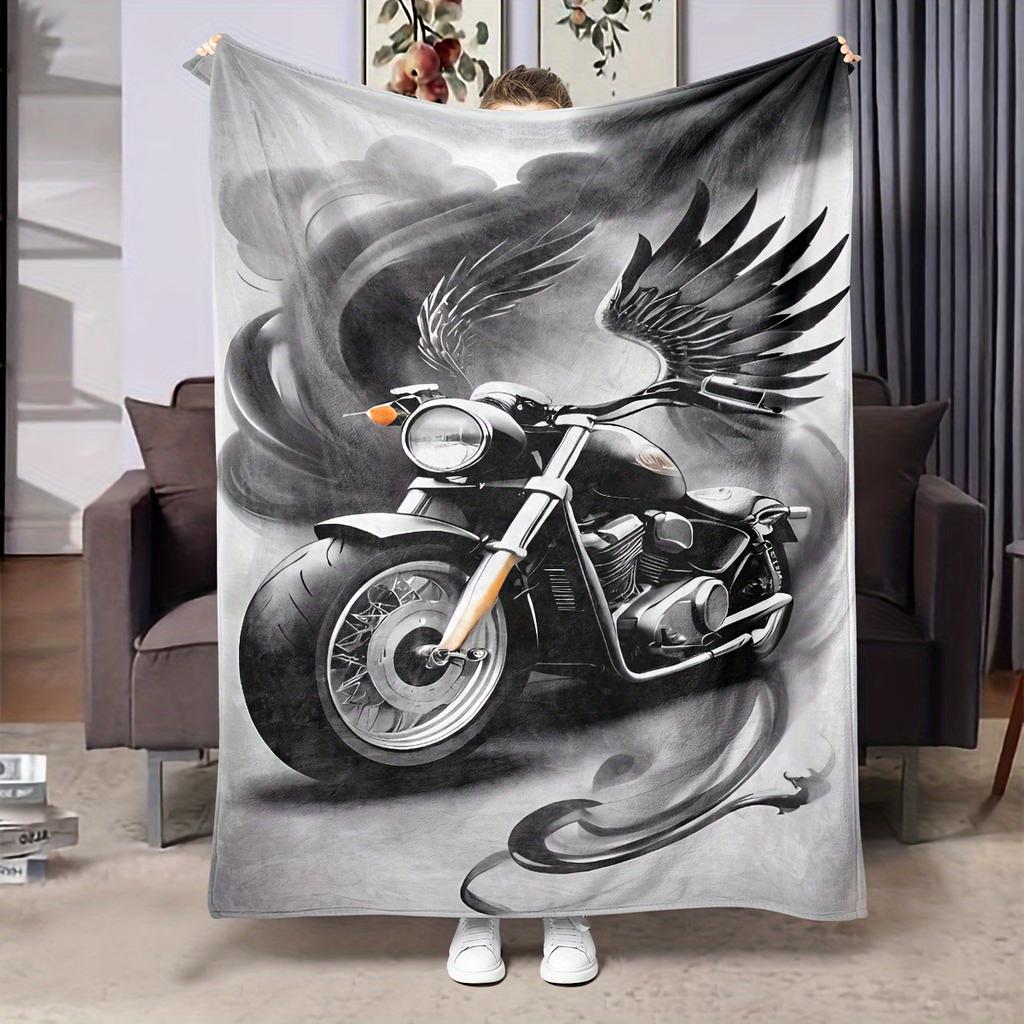 Motorcycle rider pattern Flannel printed blanket suitable for all seasons suitable for living room office sofa and travel