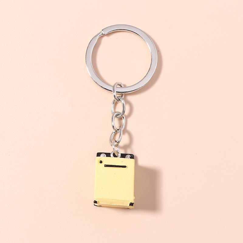 Cute Keychains Resin Colorful Dice Charms Keyrings Souvenir Gift for Women Men Car Key Handbag Pendants Key Chains DIY Accessory
