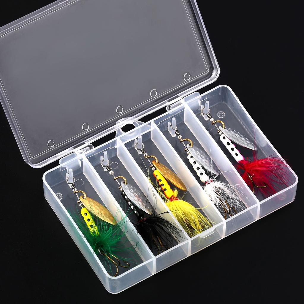 Набор приманок для рыбалки в контейнере