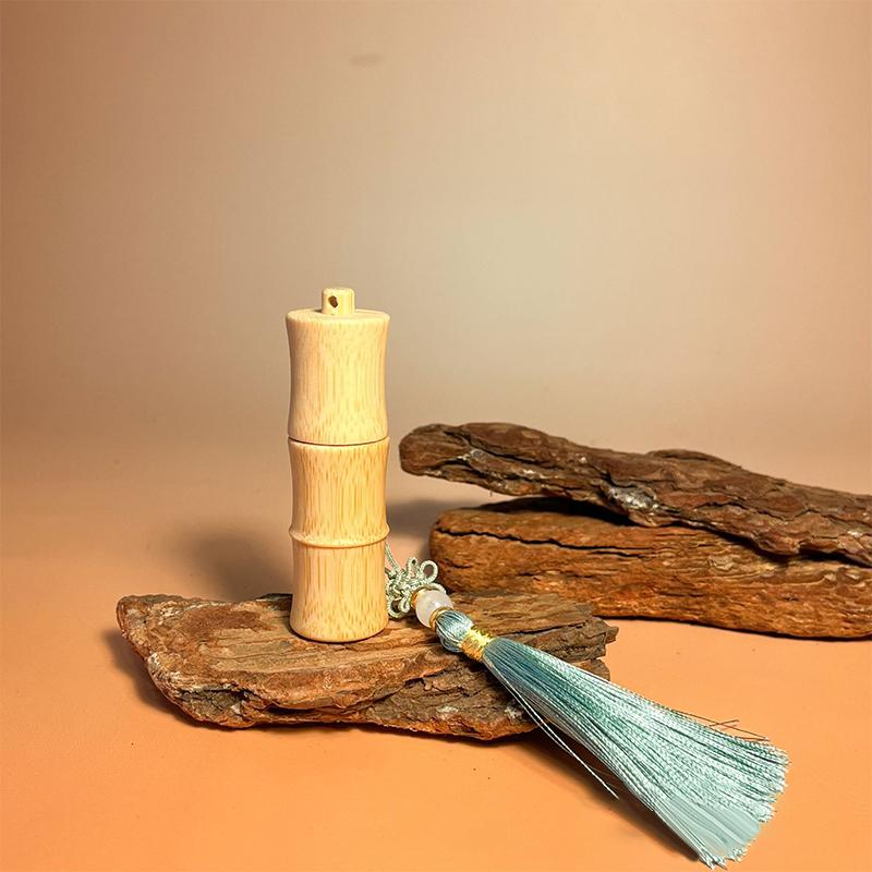 5ml Eco-Friendly Bamboo Roll-on Bottle with Tassels Steel Roller Ball Refillable Container for DIY Perfume Lipgloss