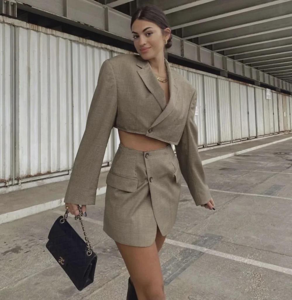 Модный женский пиджак с короткими рукавами на весну и осень + юбка с карманами и высокой талией