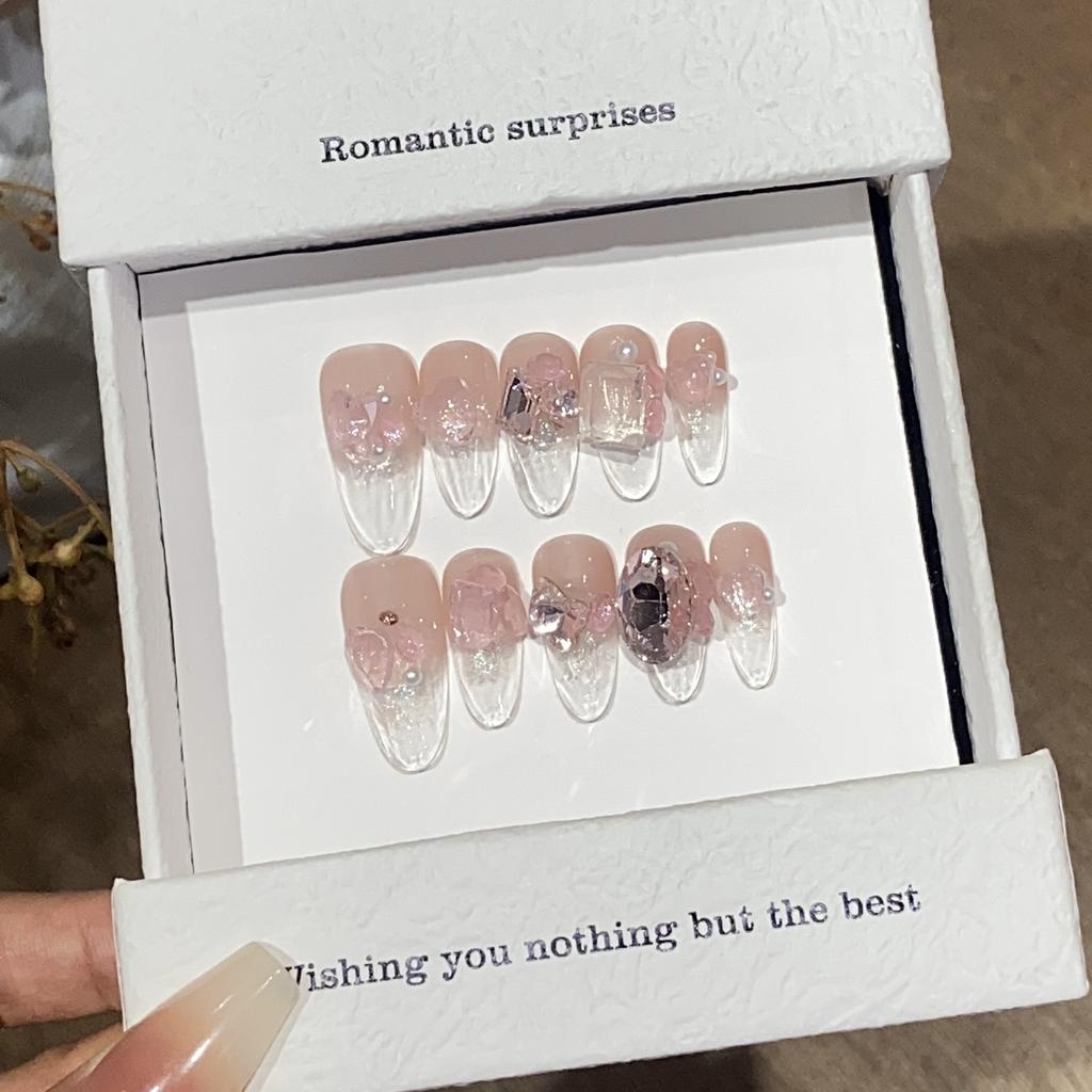 Градиент Прозрачный Нижний Квадратный Дрель Французский Розовый Бабочка Любовь Бриллиант Ледяной Дрель Нашивка Носить Броню