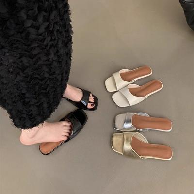 Корейская версия однотонных тапочек с плоским дном, серебристые классные тапочки, женская летняя одежда, пляжные тапочки, французская женская обувь