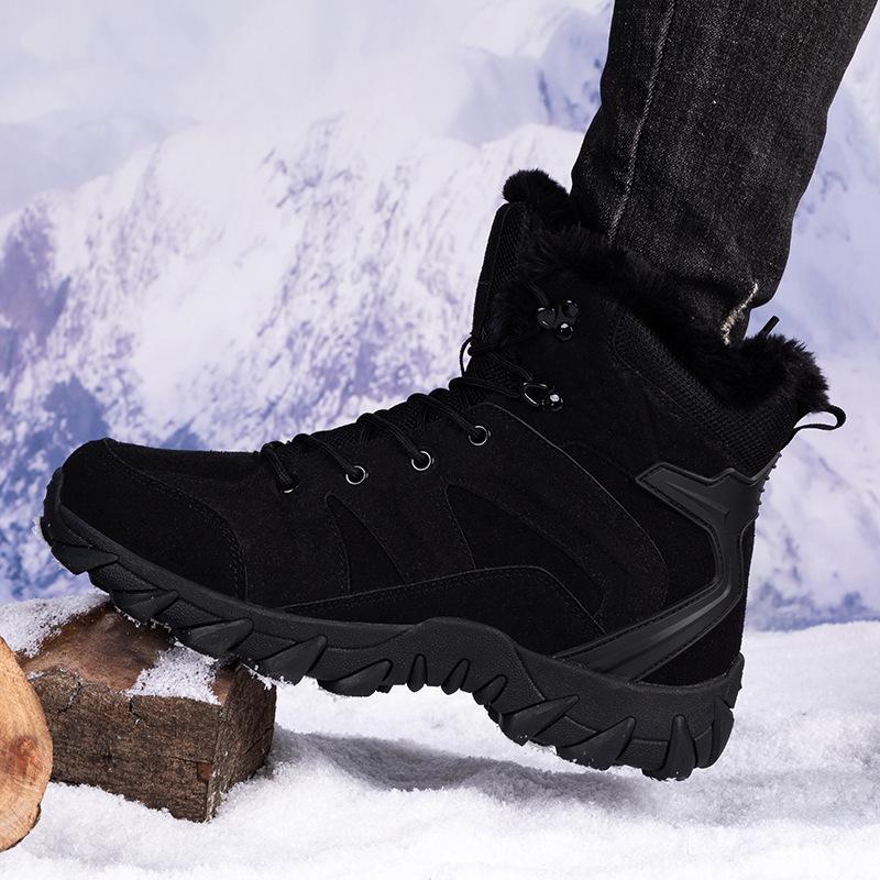 New large size men's velvet snow boots outdoor hiking boots men's combat boots high top field boots casual shoes